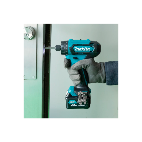 Аккумуляторный шуруповёрт Makita DF033DZ