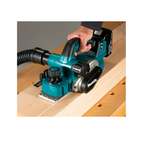 Аккумуляторный рубанок Makita DKP181ZU