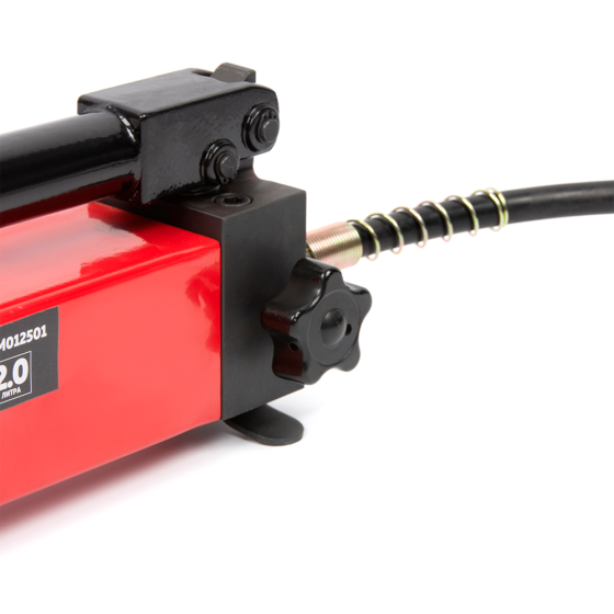 Гидравлический ручной насос, однополостной, 700 бар, 2 л [HRH-PM012501]